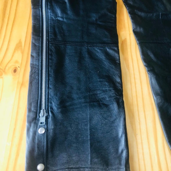 JUST US Women’s  Black Leather Riding Pants Chaps 2XL And Hat M/L - Picture 8 of 16